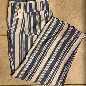 Old Navy XL Palazzo Pants Blue & White Stripe